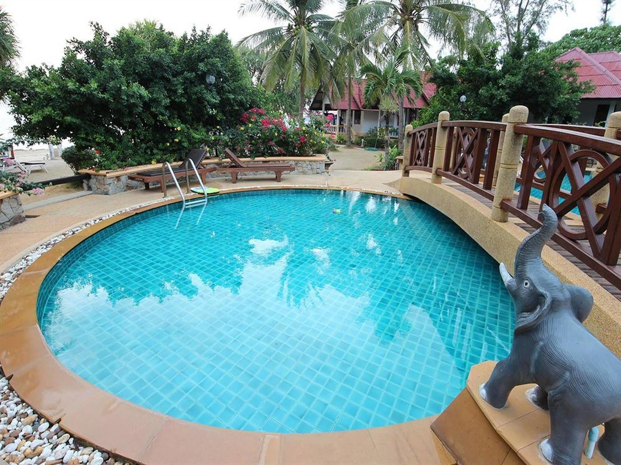 Lanta Villa Resort Ban Ai Dao Exterior foto