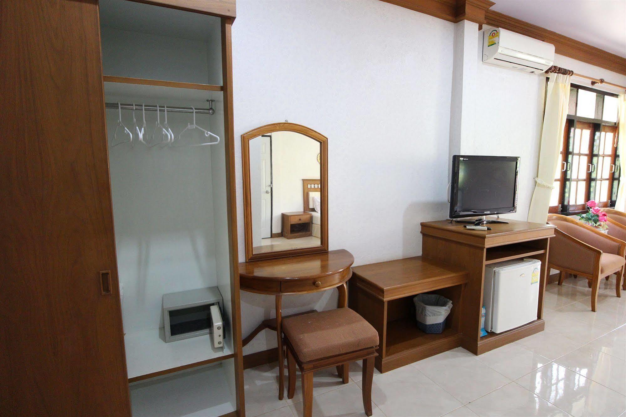 Lanta Villa Resort Ban Ai Dao Exterior foto