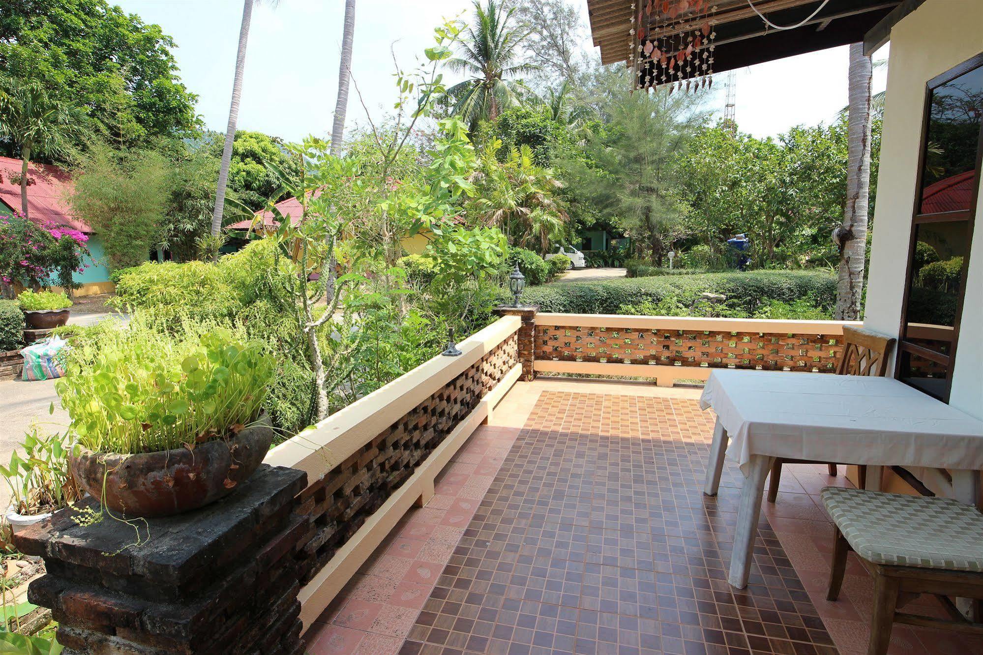 Lanta Villa Resort Ban Ai Dao Exterior foto