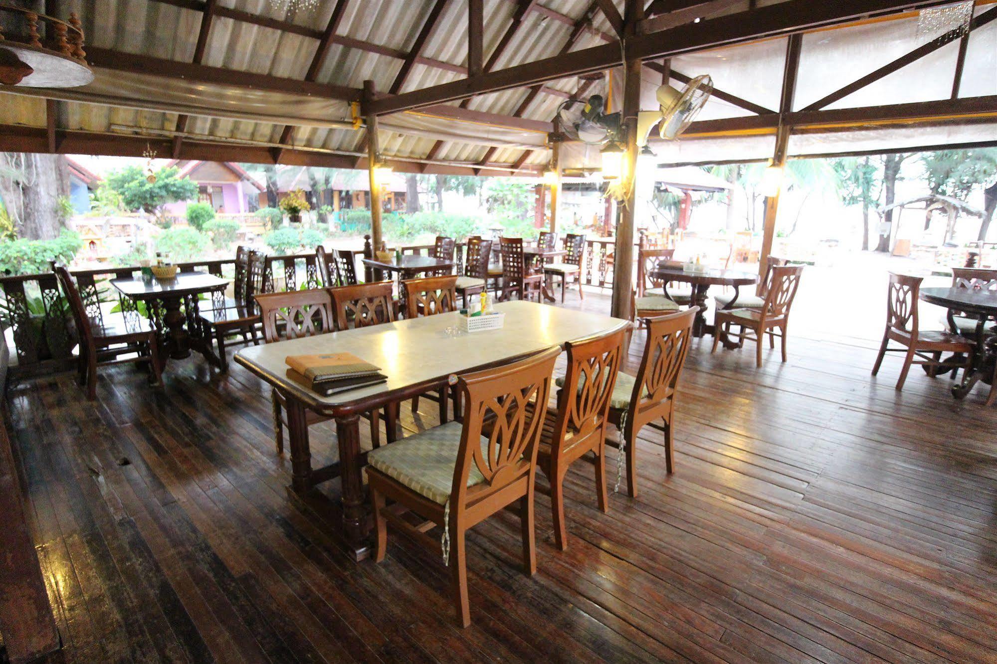 Lanta Villa Resort Ban Ai Dao Exterior foto